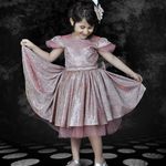 عکاسی و فیلمبرداری رزا