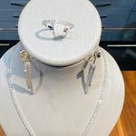 فروشگاه زیور آلات نقره زیوین گالری