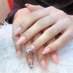 خدمات تخصصی ناخن حدیث
