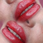 خدمات آرایش دائم،تتو بدن وکاشت ناخن خانی