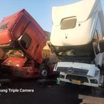 تعمیرگاه کامیونهای بنز سپاهان نسل جدید