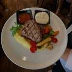 کافه رستوران بام ری