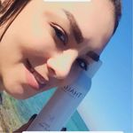 سالن زیبایی و مراقبت پوست ولارو