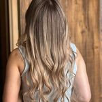 مرکز تخصصی مژه ورنگ ولایت نگین رحیمی