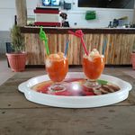 کافی شاپ و چای خانه کلبه