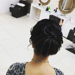 سالن زیبایی مانلی