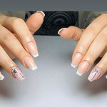 سالن زیبایی مانلی