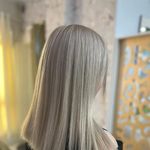 سالن زیبایی مانلی