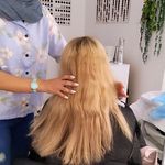 اتاق مو تبسم