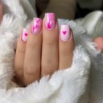 خدمات تخصصی و آموزش ناخن هانی