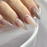 کراتین و ناخن