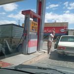 پمپ بنزین و گازوییل