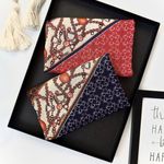 گالری شال و روسری عطرا