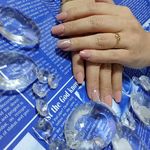 خدمات تخصصی کاشت ناخن مهشید