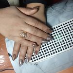 خدمات تخصصی کاشت ناخن مهشید