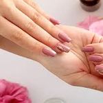 خدمات تخصصی کاشت ناخن مهشید