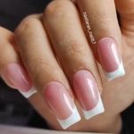خدمات تخصصی کاشت ناخن نسترن