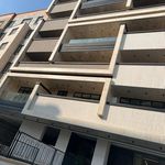 مشاور املاک بزرگ دربار