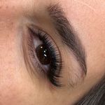 سالن زیبایی و آرایشگاه زنانه نازبانو