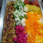 تهیه غذای خانگی دریا