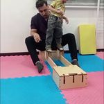 کلینیک کاردرمانی و گفتاردرمانی منجی