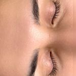 اکستنشن و لیفت مژه مَری استایلشر