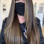 سالن تخصصی ناخن اریس