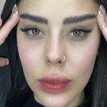 خدمات اکستنشن مژه و لیفت ابرو سحرفراهانی