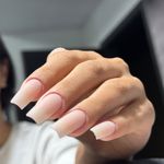 خدمات تخصصی ناخن اسمانجفی -