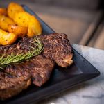 رستوران ایتالیایی جنارو