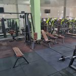 باشگاه بدنسازی حس برتر