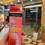 لوازم آرایشی روشا