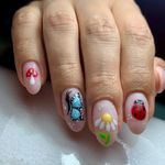 سالن زیبایی رز سرخ