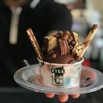 كافه بیرون بر فيل