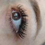 خدمات تخصصی اکستنشن مژه رخساره