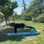 مركز تخصصى نيلوفرانه يوگا(بانوان-آقایان)