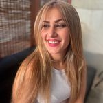 سالن و آموزشگاه مراقبت و زیبایی  صورتی