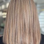 آرایشگاه زنانه دیبا مسیح