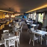 کافی شاپ پرند