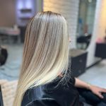 سالن تخصصی کراتین و لایت سپیده خزایی