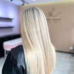 سالن تخصصی کراتین و لایت سپیده خزایی