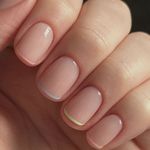 سالن تخصصی كاشت و ترميم ناخن پارمیس