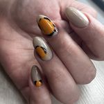 خدمات تخصصی کاشت ناخن سحر