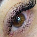 خدمات تخصصی اکستنشن مژه پارمیدا