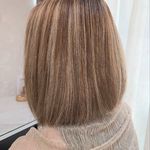 سالن آرایش و زیبایی رویا