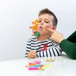 کلینیک کاردرمانی و گفتاردرمانی مهرآفرین