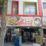 غذای بیرون بر ته چین