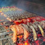 کباب سرای حاج ایرج و برادران