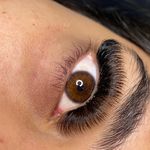 خدمات تخصصی اکستنشن مژه مریم