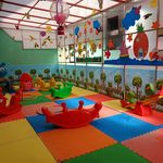 مهد و پیش دبستانی پرستوهای شاد دوزبانه۴⭐